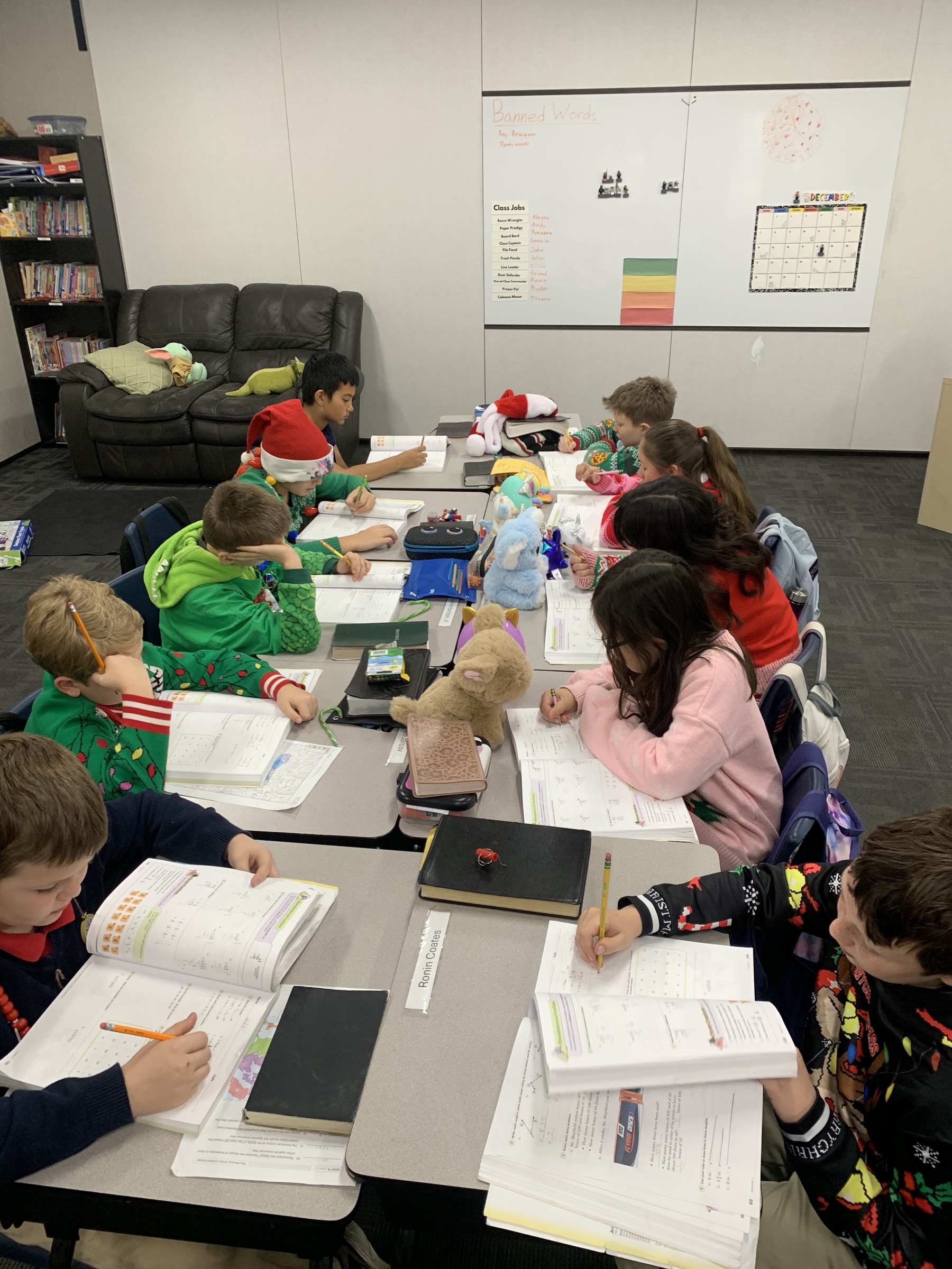 Elementary students at Harvest Christian School